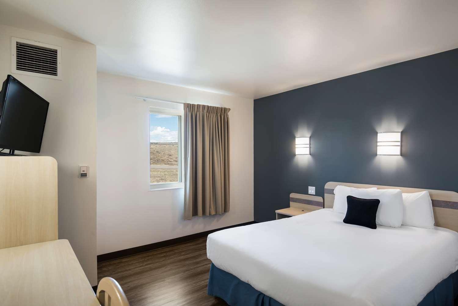Red Lion Inn & Suites Butte Bagian luar foto